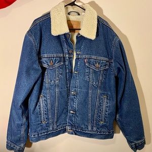 Men’s Vintage Levi’s Sherpa Lined Denim Jacket
